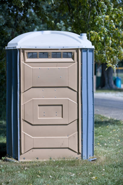 Best Best portable toilet rental  in Bay Hill, FL